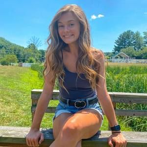 Meet your Posher, Mackenzie